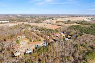 725 Larry Ln, Winder, GA 30680 - Photo 60