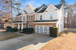 725 Larry Ln, Winder, GA 30680 - Photo 2