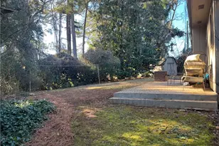 641 Emerald Forest Circle, Lawrenceville, GA 30044 - Photo 34