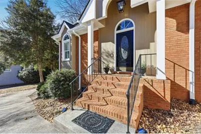 3370 Arbor Walk Drive, Gainesville, GA 30506 - Photo 4