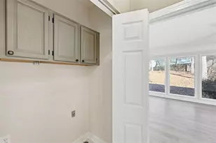 3370 Arbor Walk Dr, Gainesville, GA 30506 - Photo 10