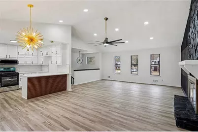 8472 Helmer Court, Riverdale, GA 30296 - Photo 4