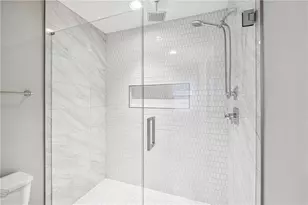 1919 North Ave NW, Atlanta, GA 30318 - Photo 22