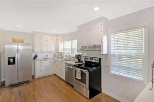 520 S Perry St, Lawrenceville, GA 30046 - Photo 6