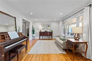 6832 Womack Ct, Peachtree Corners, GA 30360 - Photo 4