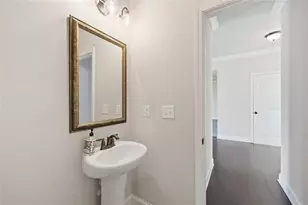 2710 Blake Towers Ln, Buford, GA 30519 - Photo 10