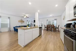 4000 Lake Manor Way, Atlanta, GA 30349 - Photo 6