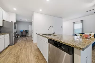 4000 Lake Manor Way, Atlanta, GA 30349 - Photo 12