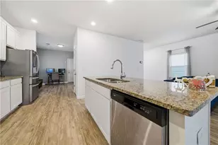 4000 Lake Manor Way, Atlanta, GA 30349 - Photo 12