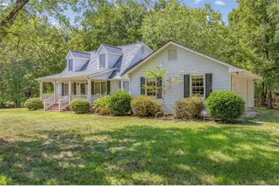 2821 Hog Mountain Road, Jefferson, GA 30549 - Photo 2