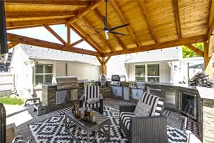 8175 Main St, Woodstock, GA 30188 - Photo 44