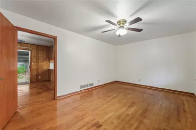 6075 Tabor Avenue, Morrow, GA 30260 - Photo 4