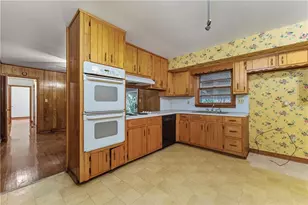 6075 Tabor Ave, Morrow, GA 30260 - Photo 10