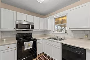 230 Ravenwood Ln, Rockmart, GA 30153 - Photo 6