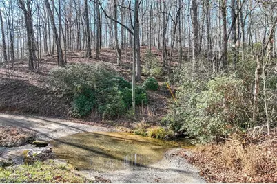 9384 Skitts Mountain, Lula, GA 30554 - Photo 4