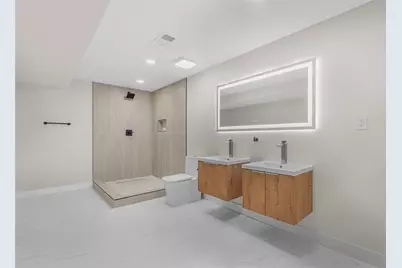 11935 Wildwood Springs Drive, Roswell, GA 30075 - Photo 44