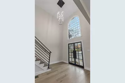 11935 Wildwood Springs Drive, Roswell, GA 30075 - Photo 8