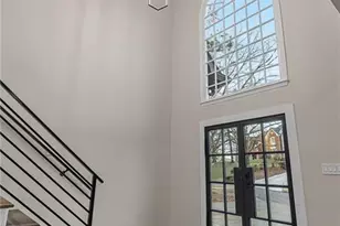 11935 Wildwood Springs Dr, Roswell, GA 30075 - Photo 8