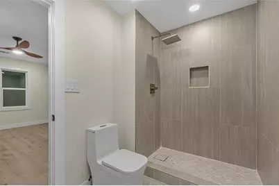 11935 Wildwood Springs Drive, Roswell, GA 30075 - Photo 36