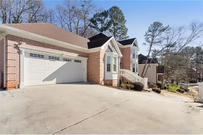 526 Coopers Pond Drive, Lawrenceville, GA 30044 - Photo 4