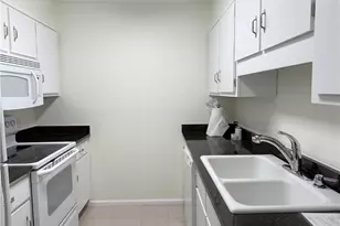 475 Mount Vernon Hwy NE, Atlanta, GA 30328 - Photo 2