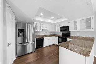 501 Dunwoody Chace, Atlanta, GA 30328 - Photo 16