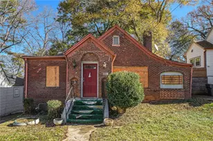 250 Mathewson Pl SW, Atlanta, GA 30314 - Photo 6