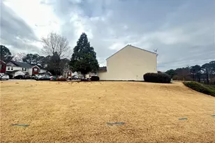 2651 Waverly Hills Dr, Lawrenceville, GA 30044 - Photo 8