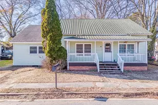 30 N Oak St, Aragon, GA 30104 - Photo 1