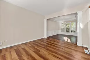 748 Prada Ct, Lawrenceville, GA 30043 - Photo 2