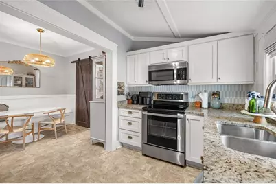 1157 Riverside Drive, Gainesville, GA 30501 - Photo 10