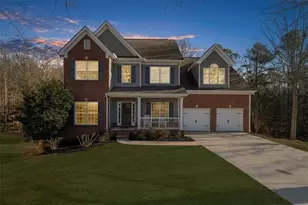 8785 Amberfield Dr, Gainesville, GA 30506 - Photo 2