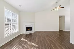 3670 Sugarbrook Dr, Lawrenceville, GA 30044 - Photo 8