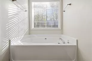 3670 Sugarbrook Dr, Lawrenceville, GA 30044 - Photo 20