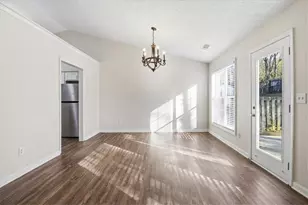 3670 Sugarbrook Dr, Lawrenceville, GA 30044 - Photo 10