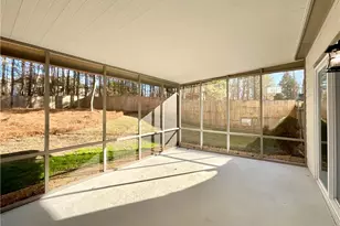 1642 Ashmar Ln SW, Marietta, GA 30064 - Photo 38