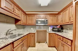 3527 Lakeview Dr, Gainesville, GA 30501 - Photo 8