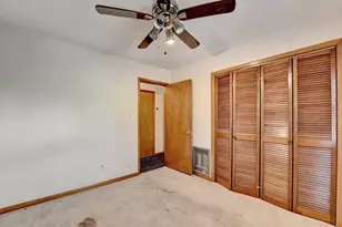 3527 Lakeview Dr, Gainesville, GA 30501 - Photo 16