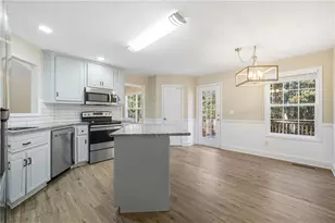 327 Red Fox Dr, Canton, GA 30114 - Photo 8