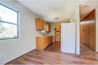 7245 N McDaniel Street N, Lithonia, GA 30058 - Photo 8