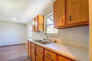 7245 N McDaniel Street N, Lithonia, GA 30058 - Photo 6