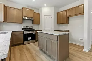 265 Bloomfield Cir, Canton, GA 30114 - Photo 4