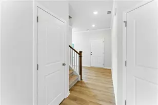 265 Bloomfield Cir, Canton, GA 30114 - Photo 8