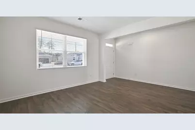 8580 Seabiscuit Road Drive, Lithonia, GA 30058 - Photo 2