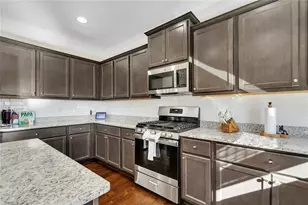 439 Tom Avery Dr, Ball Ground, GA 30107 - Photo 20