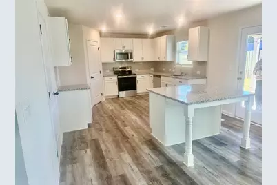 636 Rodeo Drive, Auburn, GA 30011 - Photo 8