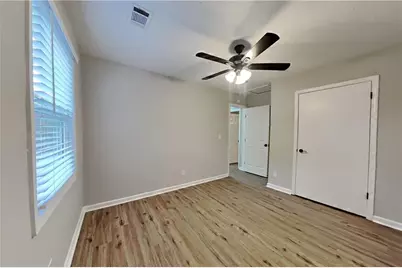 3919 Valley Brook Road, Snellville, GA 30039 - Photo 14