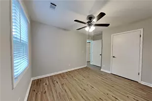 3919 Valley Brook Rd, Snellville, GA 30039 - Photo 14