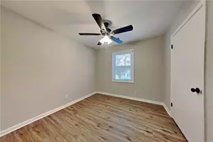 3919 Valley Brook Rd, Snellville, GA 30039 - Photo 10