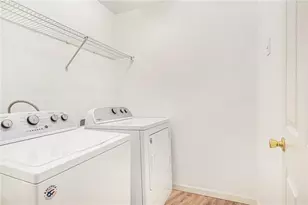 200 Ridge Bluff Ln, Suwanee, GA 30024 - Photo 26